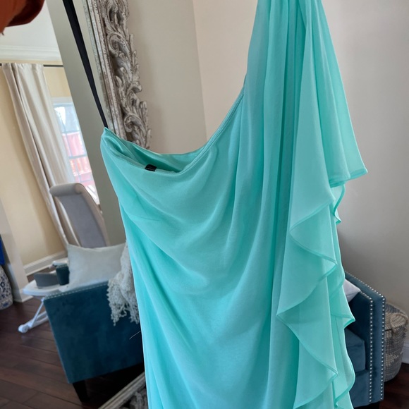 BEBE One shoulder DRESS aqua color medium - Picture 2 of 3